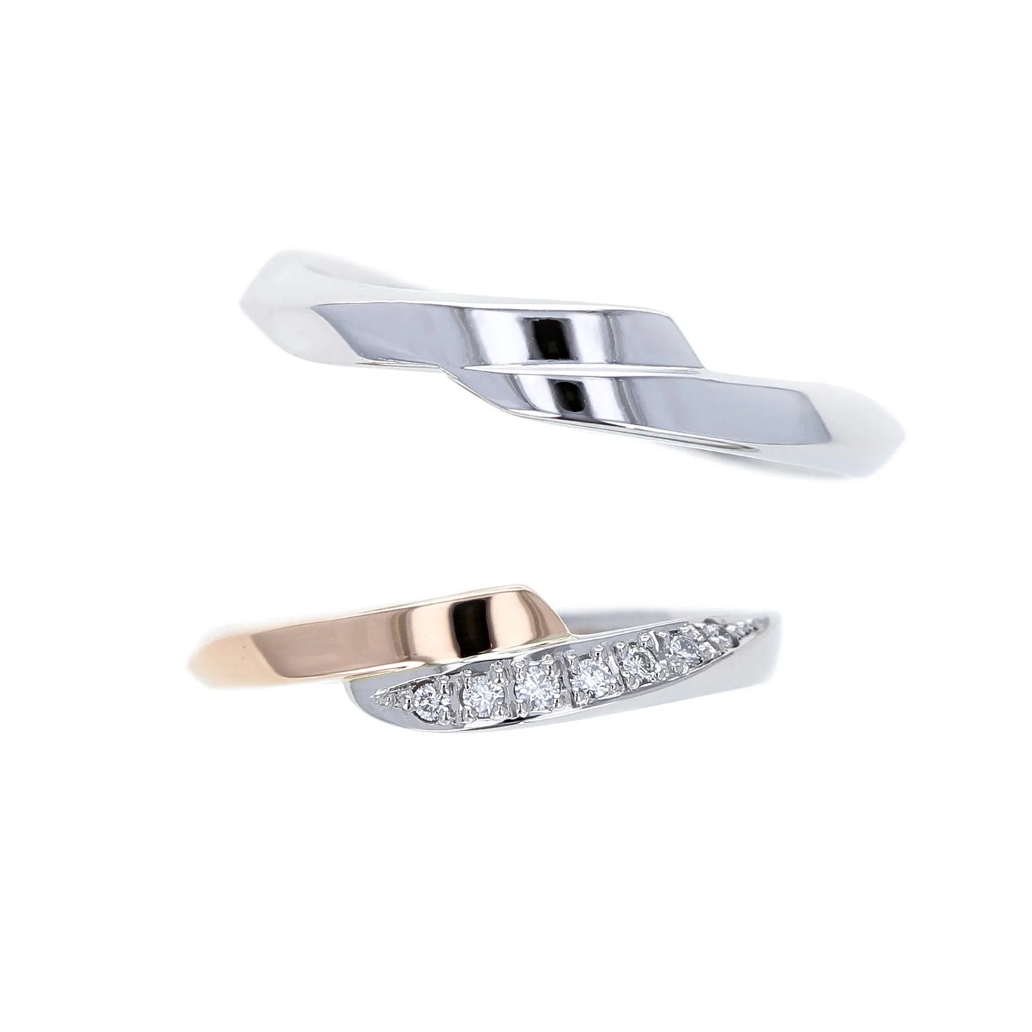 プラチナ、ピンクゴールドのコンビ メレダイヤ入り結婚指輪