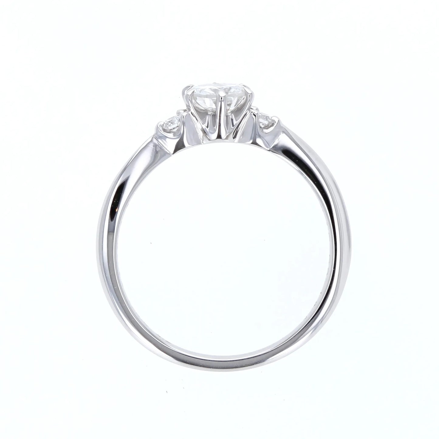 プラチナダイヤモンドリング ウェーブデザイン