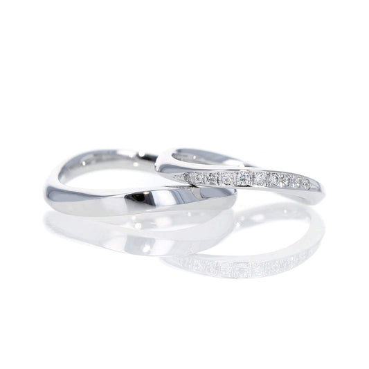 プラチナ、メレダイヤウェーブラインの結婚指輪