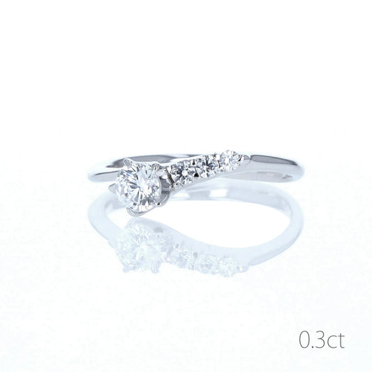 プラチナダイヤモンドリング 彗星(Comet)