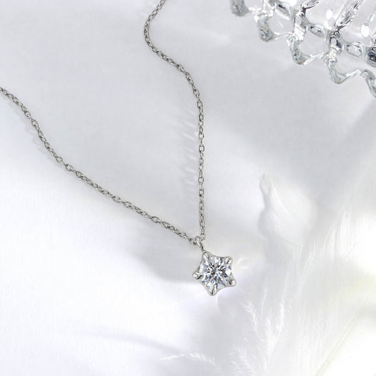婚約ネックレス Stars 5本の爪で留めた星モチーフの一粒ダイヤモンドネックレス